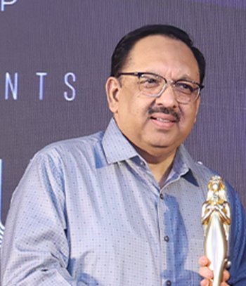 Dr. Samir Govil